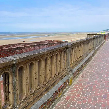 Les Terrasses Du Casino-2 By Interhome